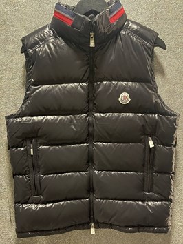 Жилет Moncler 42205