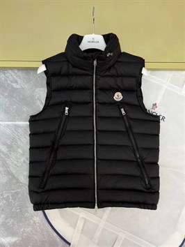 Жилет Moncler 42720