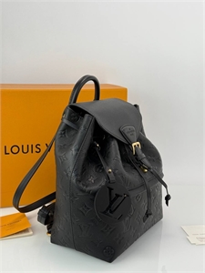 {{productViewItem.photos[photoViewList.activeNavIndex].Alt || productViewItem.photos[photoViewList.activeNavIndex].Description || 'Рюкзак LOUIS VUITTON'}}