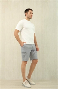 {{productViewItem.photos[photoViewList.activeNavIndex].Alt || productViewItem.photos[photoViewList.activeNavIndex].Description || 'шорты BC'}}