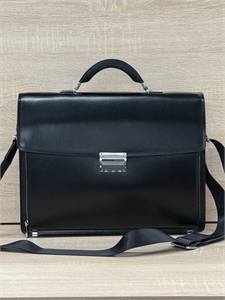 {{productViewItem.photos[photoViewList.activeNavIndex].Alt || productViewItem.photos[photoViewList.activeNavIndex].Description || 'Сумка MONTBLANC'}}