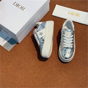 {{productViewItem.photos[photoViewList.activeNavIndex].Alt || productViewItem.photos[photoViewList.activeNavIndex].Description || 'Кеды DIOR'}}