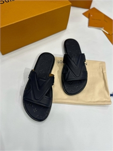 Тапочки LV 134870