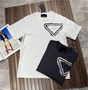 Футболка  PRADA 135535