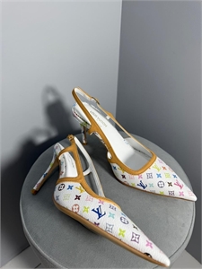 Туфли LOUIS VUITTON 135582