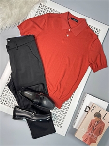 {{productViewItem.photos[photoViewList.activeNavIndex].Alt || productViewItem.photos[photoViewList.activeNavIndex].Description || 'Брюки SALVATORE FERRAGAMO'}}