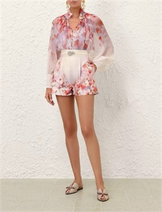 {{productViewItem.photos[photoViewList.activeNavIndex].Alt || productViewItem.photos[photoViewList.activeNavIndex].Description || 'Костюм ZIMMERMANN'}}