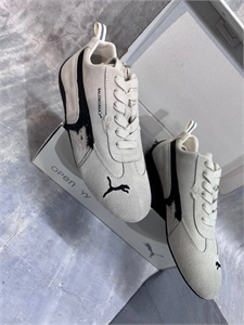 {{productViewItem.photos[photoViewList.activeNavIndex].Alt || productViewItem.photos[photoViewList.activeNavIndex].Description || 'Кроссовки BALENCIAGA'}}