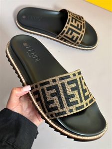 Тапки Fendi 67156