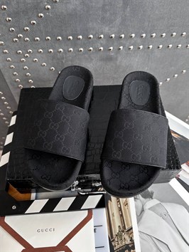 Тапки Gucci 70171