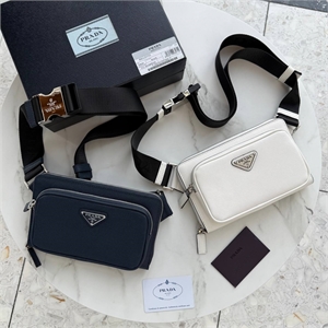 {{productViewItem.photos[photoViewList.activeNavIndex].Alt || productViewItem.photos[photoViewList.activeNavIndex].Description || 'Сумка PRADA'}}