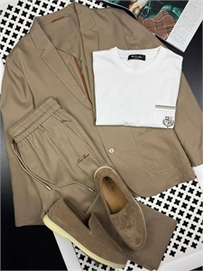 {{productViewItem.photos[photoViewList.activeNavIndex].Alt || productViewItem.photos[photoViewList.activeNavIndex].Description || 'Прогулочный костюм LP'}}
