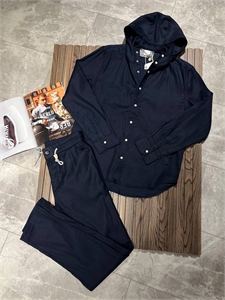 {{productViewItem.photos[photoViewList.activeNavIndex].Alt || productViewItem.photos[photoViewList.activeNavIndex].Description || 'Костюм ELEVENTY'}}