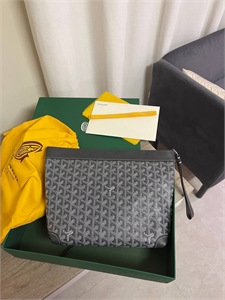 {{productViewItem.photos[photoViewList.activeNavIndex].Alt || productViewItem.photos[photoViewList.activeNavIndex].Description || 'Косметичка GOYARD'}}