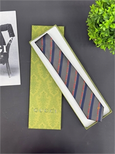 Галстук GUCCI 137328