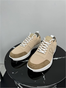 {{productViewItem.photos[photoViewList.activeNavIndex].Alt || productViewItem.photos[photoViewList.activeNavIndex].Description || 'Кроссовки KITON'}}