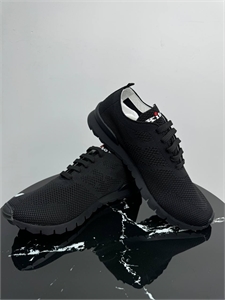 {{productViewItem.photos[photoViewList.activeNavIndex].Alt || productViewItem.photos[photoViewList.activeNavIndex].Description || 'Кроссовки KITON'}}