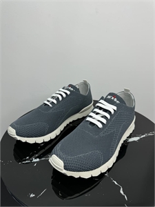 {{productViewItem.photos[photoViewList.activeNavIndex].Alt || productViewItem.photos[photoViewList.activeNavIndex].Description || 'Кроссовки KITON'}}