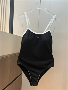 {{productViewItem.photos[photoViewList.activeNavIndex].Alt || productViewItem.photos[photoViewList.activeNavIndex].Description || 'Купальник CHANEL'}}