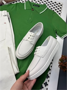 {{productViewItem.photos[photoViewList.activeNavIndex].Alt || productViewItem.photos[photoViewList.activeNavIndex].Description || 'Кеды PRADA'}}