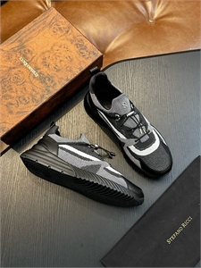 {{productViewItem.photos[photoViewList.activeNavIndex].Alt || productViewItem.photos[photoViewList.activeNavIndex].Description || 'Кроссовки SR'}}