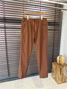 {{productViewItem.photos[photoViewList.activeNavIndex].Alt || productViewItem.photos[photoViewList.activeNavIndex].Description || 'Брюки ZEGNA'}}
