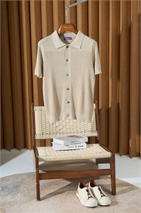 {{productViewItem.photos[photoViewList.activeNavIndex].Alt || productViewItem.photos[photoViewList.activeNavIndex].Description || 'Поло Ralph Lauren'}}