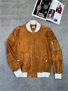 {{productViewItem.photos[photoViewList.activeNavIndex].Alt || productViewItem.photos[photoViewList.activeNavIndex].Description || 'Замшевый бомбер BC'}}
