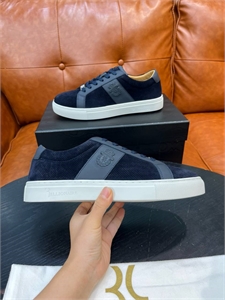 {{productViewItem.photos[photoViewList.activeNavIndex].Alt || productViewItem.photos[photoViewList.activeNavIndex].Description || 'Кроссовки  BILLIONAIRE'}}