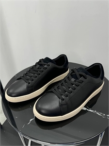 {{productViewItem.photos[photoViewList.activeNavIndex].Alt || productViewItem.photos[photoViewList.activeNavIndex].Description || 'Кеды KITON'}}
