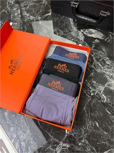 {{productViewItem.photos[photoViewList.activeNavIndex].Alt || productViewItem.photos[photoViewList.activeNavIndex].Description || 'Нижнее бельё HERMES'}}