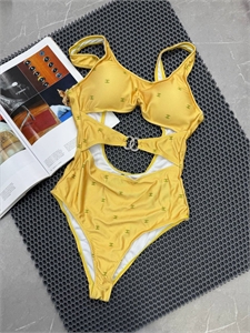 {{productViewItem.photos[photoViewList.activeNavIndex].Alt || productViewItem.photos[photoViewList.activeNavIndex].Description || 'Купальник CHANEL'}}