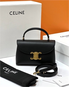 {{productViewItem.photos[photoViewList.activeNavIndex].Alt || productViewItem.photos[photoViewList.activeNavIndex].Description || 'Сумка CELINE'}}