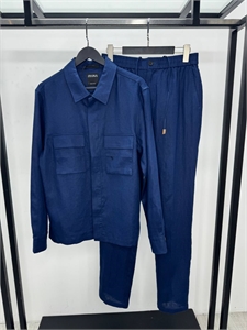 {{productViewItem.photos[photoViewList.activeNavIndex].Alt || productViewItem.photos[photoViewList.activeNavIndex].Description || 'Льняной костюм ZEGNA'}}