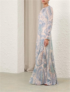 {{productViewItem.photos[photoViewList.activeNavIndex].Alt || productViewItem.photos[photoViewList.activeNavIndex].Description || 'Платье ZIMMERMANN'}}