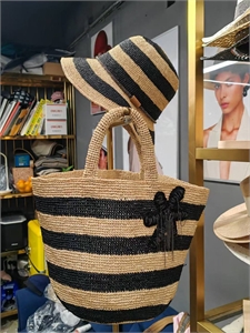 Сумка BRUNELLO CUCINELLI 139469