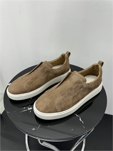 {{productViewItem.photos[photoViewList.activeNavIndex].Alt || productViewItem.photos[photoViewList.activeNavIndex].Description || 'Слипоны SANTONI'}}
