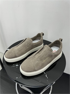 {{productViewItem.photos[photoViewList.activeNavIndex].Alt || productViewItem.photos[photoViewList.activeNavIndex].Description || 'Слипоны SANTONI'}}