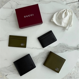 {{productViewItem.photos[photoViewList.activeNavIndex].Alt || productViewItem.photos[photoViewList.activeNavIndex].Description || 'Картхолдер GUCCI'}}