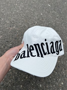 Кепка BALENCIAGA 326