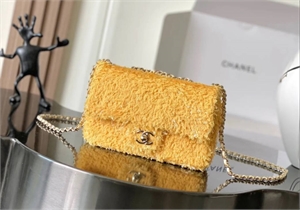 {{productViewItem.photos[photoViewList.activeNavIndex].Alt || productViewItem.photos[photoViewList.activeNavIndex].Description || 'Сумка CHANEL'}}