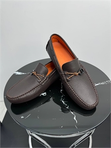 {{productViewItem.photos[photoViewList.activeNavIndex].Alt || productViewItem.photos[photoViewList.activeNavIndex].Description || 'Мокасины HERMES'}}