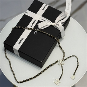 {{productViewItem.photos[photoViewList.activeNavIndex].Alt || productViewItem.photos[photoViewList.activeNavIndex].Description || 'Пояс CHANEL'}}