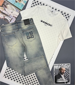 {{productViewItem.photos[photoViewList.activeNavIndex].Alt || productViewItem.photos[photoViewList.activeNavIndex].Description || 'Джинсы GIVENCHY'}}