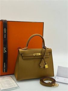 {{productViewItem.photos[photoViewList.activeNavIndex].Alt || productViewItem.photos[photoViewList.activeNavIndex].Description || 'Сумка HERMES'}}