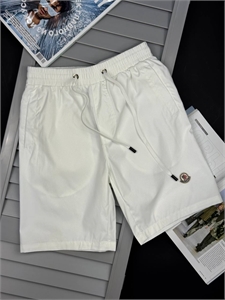 {{productViewItem.photos[photoViewList.activeNavIndex].Alt || productViewItem.photos[photoViewList.activeNavIndex].Description || 'Шорты MONCLER'}}