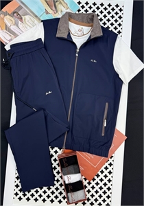 {{productViewItem.photos[photoViewList.activeNavIndex].Alt || productViewItem.photos[photoViewList.activeNavIndex].Description || 'Костюм LP'}}