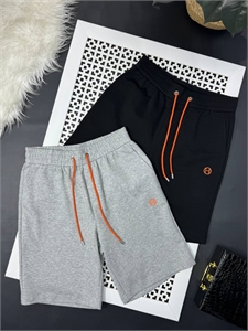 {{productViewItem.photos[photoViewList.activeNavIndex].Alt || productViewItem.photos[photoViewList.activeNavIndex].Description || 'шорты HERMES'}}