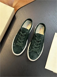 {{productViewItem.photos[photoViewList.activeNavIndex].Alt || productViewItem.photos[photoViewList.activeNavIndex].Description || 'кеды SANTONI из натуральной замши'}}