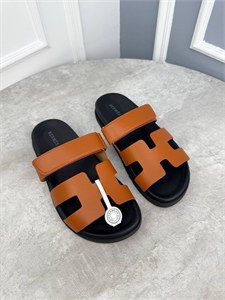 Шлепки HERMES 143831